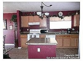 3 Bedroom, 2 Bath Home Conveniently Located Near Lackland Afb in San Antonio, TX (Photo 12 of 12)