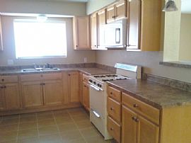 Newly Remodeled 2 BR, 1 BA Home, Surrounded by Peace and Quiet in Yucca Valley, CA (Photo 2 of 3)