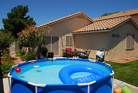 Beautiful Single Story in Gated Community Appliances Included!! in North Las Vegas, NV (Photo 11 of 12)