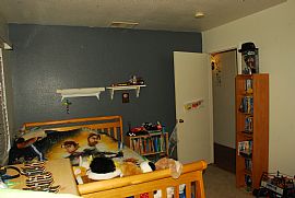 Beautiful Single Story in Gated Community Appliances Included!! in North Las Vegas, NV (Photo 2 of 12)