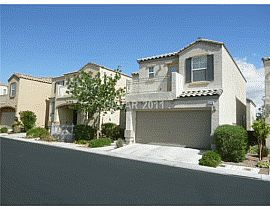 Immaculate 2 Story Las Vegas Home in Las Vegas, NV