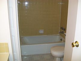 2 Bedroom, 1.5 Bath Apartment with 1,047 Sq. Ft.  in Lawrence, IN (Photo 4 of 4)