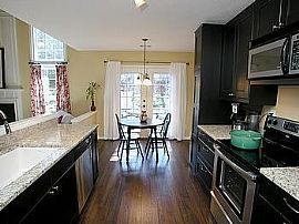 3 Br/ 2.5 Bath Home - Swim/tennis Community in Johns Creek in Alpharetta, GA (Photo 2 of 12)