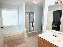 3 Br/ 2.5 Bath Home - Swim/tennis Community in Johns Creek in Alpharetta, GA (Photo 9 of 12)