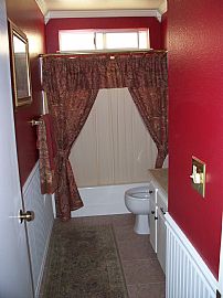 Weatern Hills Home in Yucca Valley, CA (Photo 3 of 7)