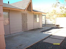 Nice 3 Bedroom Home with It's Own Court Yard in Morongo Valley, CA