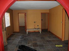 Nice 3 Bedroom Home with It's Own Court Yard in Morongo Valley, CA (Photo 2 of 4)