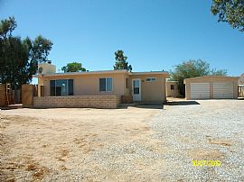 3 BR, 2 BA Home with Half Off The First Month's Rent! in Landers, CA