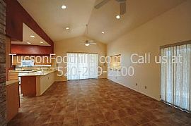 2bd + Den + Retreat/2 Ba Home in Tucson, AZ (Photo 3 of 5)