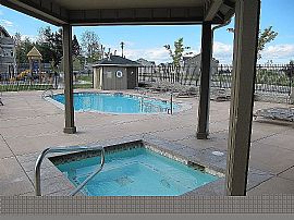 Luxury 2 BR, 2 BA Condo with Tons of Community Features in Puyallup, WA (Photo 11 of 11)