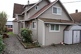 Clean and Cozy 1 Bd Apartment in Centralia, WA (Photo 6 of 6)