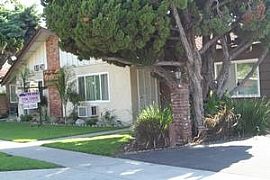 Cottage-Like Apartment Near All Schools and Cerritos College in Bellflower, CA