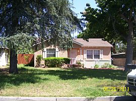 Beautiful Home in Northern San Bernardino in San Bernardino, CA (Photo 2 of 8)