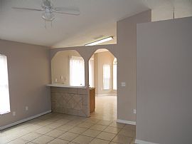 3/2great Spacious Home in Orlando, FL (Photo 3 of 5)