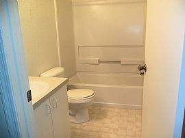 2/2 Great Condo/close to Everything/disney Area in Davenport, FL (Photo 4 of 4)