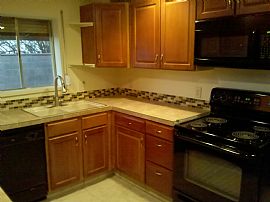 North Central Tucson 2 Br Home in Tucson, AZ (Photo 5 of 11)