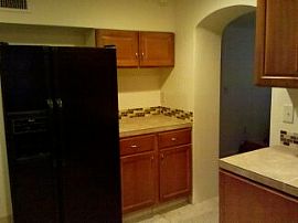 North Central Tucson 2 Br Home in Tucson, AZ (Photo 6 of 11)