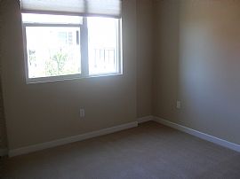 Hillcrest-Room For Rent in Beautiful Condo with Own Bathroom in San Diego, CA (Photo 4 of 12)