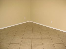 4 Bedroom Home with 3200 Sq. Ft. in Phoenix, AZ (Photo 4 of 12)