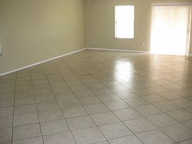 4 Bedroom Home with 3200 Sq. Ft. in Phoenix, AZ (Photo 5 of 12)