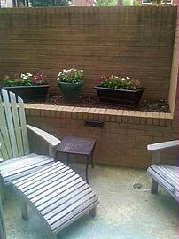 2-Level, 1 Bedroom with  And1.5 Bath, 1000 Sq/ft Townhouse in Washington, DC (Photo 5 of 6)