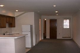 English Basement (u Street) Close to Metro in Washington, DC (Photo 1 of 4)