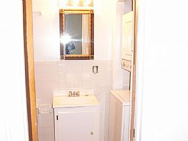 English Basement (u Street) Close to Metro in Washington, DC (Photo 3 of 4)