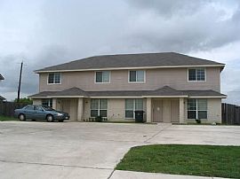 2b/1.5b Townhouse with 945sf in Killeen, TX