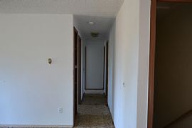 4bdroom +1.75bth For $1150/mnth 1800sqf in Tacoma, WA (Photo 9 of 10)