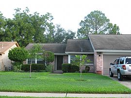 Single Family Home - 3bd/2bth in Houston, TX