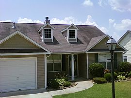 Charming Stockbridge Home in Great Location in Stockbridge, GA