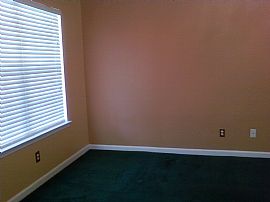 Charming Stockbridge Home in Great Location in Stockbridge, GA (Photo 4 of 4)