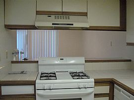 Beautiful 3 Bedrooms, 2.5 Bath in North Moreno Valley in Moreno Valley, CA (Photo 3 of 7)