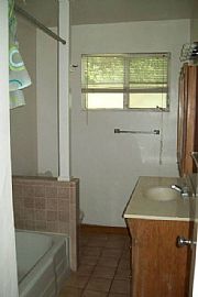 Fantastic Five Bedroom in Tempe, AZ (Photo 2 of 12)