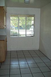 Fantastic Five Bedroom in Tempe, AZ (Photo 7 of 12)