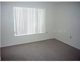 Park View 2 Bed / 2 Bath in Sarasota, FL (Photo 3 of 6)