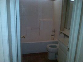 Lovely 3 Bedroom Corner Home  in Adelanto, CA (Photo 4 of 8)