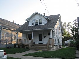 Nice 3 Bedroom Home with Fenced Back Yard in Kenosha, WI