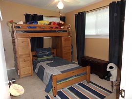 3 Bedroom Home with Great Deck For Entertaining.  in Savannah, GA (Photo 9 of 12)