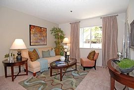 Furnished 2 BR, 2 BA Apartment with Breathtaking View in San Francisco, CA (Photo 11 of 12)