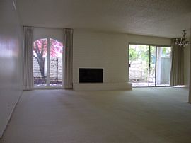 2 Bedroom Condo For Rent in Fresno Ca in Fresno, CA (Photo 3 of 7)