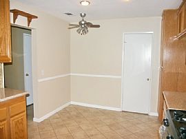 Very Fine Detailed 3br Condo 2car Garage in Ontario, CA (Photo 4 of 12)