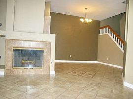 Very Fine Detailed 3br Condo 2car Garage in Ontario, CA (Photo 6 of 12)