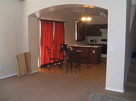 3 Bedroom Home Right Off Major Freeway in Avondale, AZ (Photo 6 of 12)