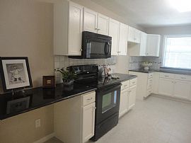 Renovated 3 Bedroom in Desirable Neighborhood! in Dallas, TX (Photo 2 of 10)