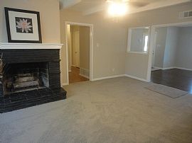Renovated 3 Bedroom in Desirable Neighborhood! in Dallas, TX (Photo 6 of 10)