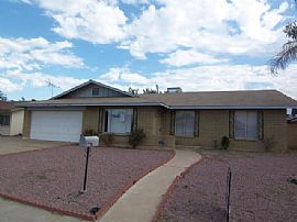 3 Bedroom - Great Location! in Phoenix, AZ