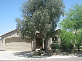 3 Bedroom / Pool / Great Location! in Phoenix, AZ