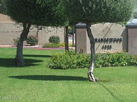 Really Nice.. 3 Bedroom Townhouse! in Glendale, AZ