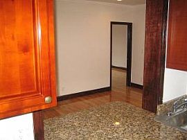 Renovated, Unfurnished 1 Bedroom Apartment in Great Area in New York, NY (Photo 2 of 9)